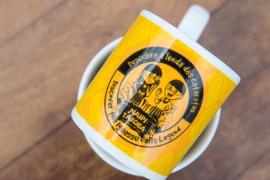 Caneca Naipi e Tarobá